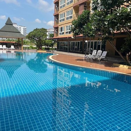 H2Do Hotel Ban Khlong Sanam Phli Екстер'єр фото